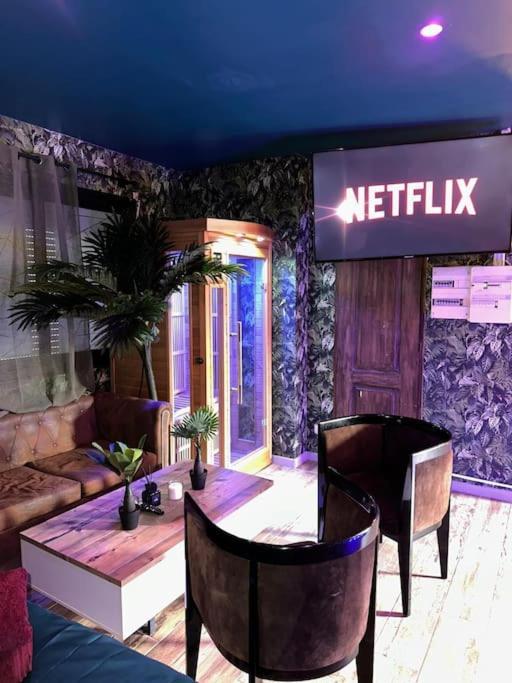 Marbella Logement Privatif -Jacuzzi-Sauna 拉瓦勒他·杜瓦尔 外观 照片